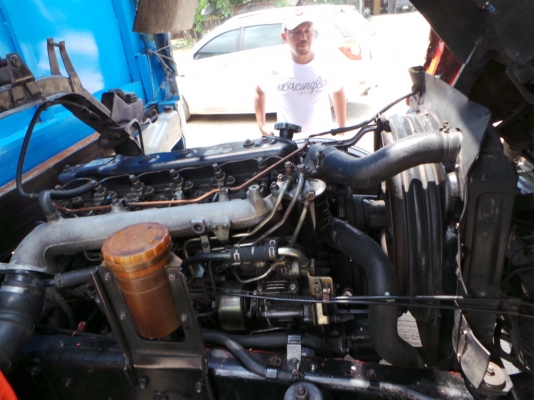 ISUZU  FVM  หัวบางเดิม  เครื่องเปลี่ยน  คัซซีสวยค่ะ  คุณสมใจ  จ.สงขลา  มัดจำเรียบร้อยแล้วค่ะ