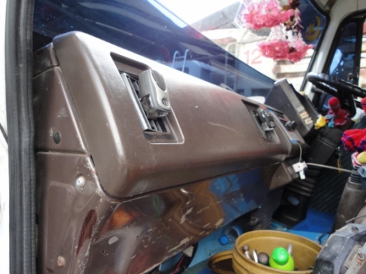 ISUZU  FVM  หัวบางเดิม  เครื่องเปลี่ยน  คัซซีสวยค่ะ  คุณสมใจ  จ.สงขลา  มัดจำเรียบร้อยแล้วค่ะ