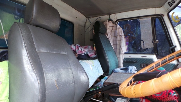 ISUZU  FVM  หัวบางเดิม  เครื่องเปลี่ยน  คัซซีสวยค่ะ  คุณสมใจ  จ.สงขลา  มัดจำเรียบร้อยแล้วค่ะ