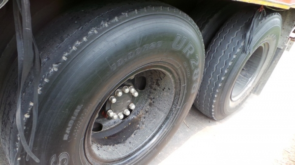 ISUZU  FVM  หัวบางเดิม  เครื่องเปลี่ยน  คัซซีสวยค่ะ  คุณสมใจ  จ.สงขลา  มัดจำเรียบร้อยแล้วค่ะ