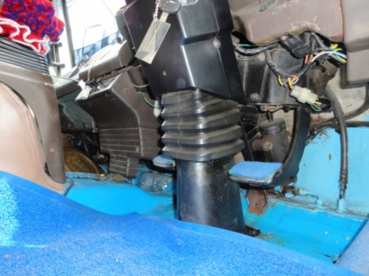 ISUZU  FVM  หัวบางเดิม  เครื่องเปลี่ยน  คัซซีสวยค่ะ  คุณสมใจ  จ.สงขลา  มัดจำเรียบร้อยแล้วค่ะ