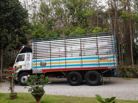 ISUZU  FVM  หัวบางเดิม  เครื่องเปลี่ยน  คัซซีสวยค่ะ  คุณสมใจ  จ.สงขลา  มัดจำเรียบร้อยแล้วค่ะ