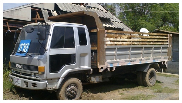 ขาย ISUZU 6 ล้อดัมพ์