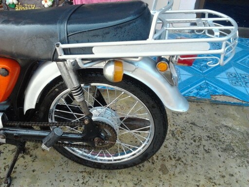 ขาย SUZUKI A 100 ทะเบียนโอน แจ้งหยุดไว้ สภาพสวยๆ