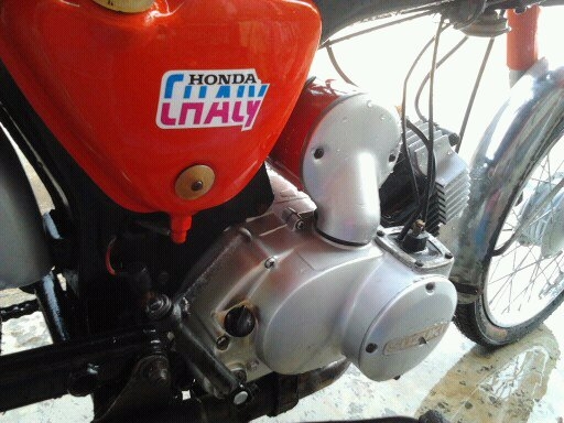 ขาย SUZUKI A 100 ทะเบียนโอน แจ้งหยุดไว้ สภาพสวยๆ