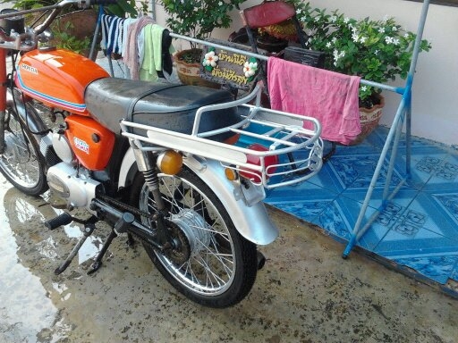 ขาย SUZUKI A 100 ทะเบียนโอน แจ้งหยุดไว้ สภาพสวยๆ