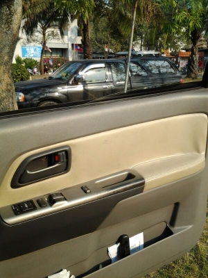 ขายแล้วครับ isuzu d-max 4x4 โฉมปี 2002