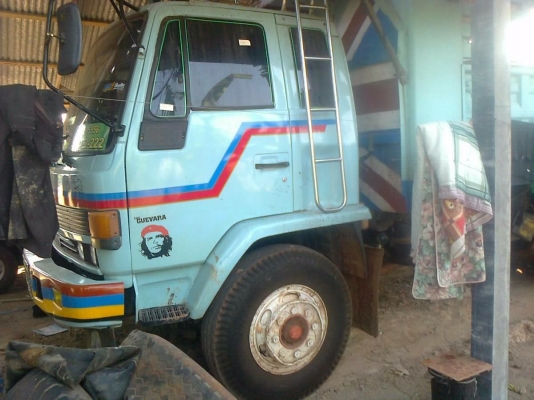 ISUZU ROCKY FVZ 175 HP 6BG1 ปี 33 สิบล้อดั๊มพ์ 2 เพลา สภาพสวยจัดทั้งคัน กระบะดั๊มพ์เหล็ก 12 ตันสภาพดีพื้นกัลฝาข้างสวยไม่มีผุ เครื่องแห้งแรงดี หัวเก๋งบางสีสันสวยภายในคอนโซลสวยครบ แอร์เย็น พวงมาลัยเพาเวอร์ เบรคทริ๊ปฟี้ ช่วงล่างคัชซีไม่บวม ยางสภาพดีพร้อมบรรท