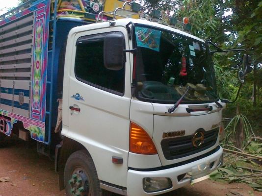 ขายหกล้อดั้ม เมก้า