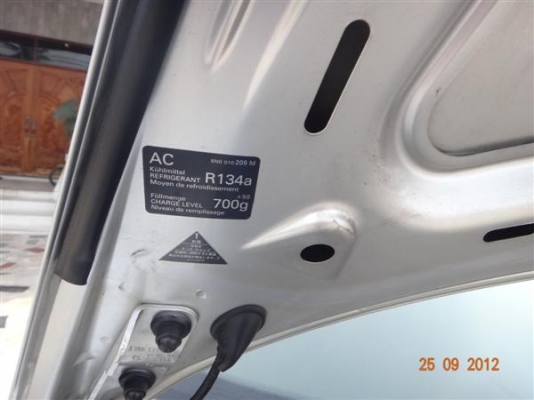 VolkBeetle โฟร์ค บิ้ลเทิล สีบรอนซ์ เครื่อง 2000cc ตัวท็อป