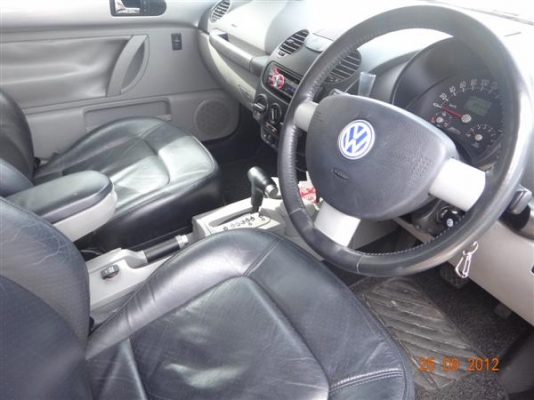 VolkBeetle โฟร์ค บิ้ลเทิล สีบรอนซ์ เครื่อง 2000cc ตัวท็อป