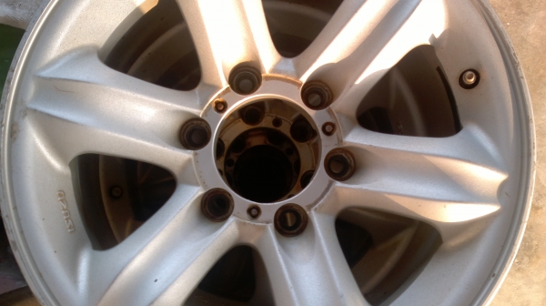 ล้อเล็บเหยี่ยวแท้ๆ