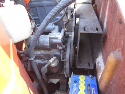 ขาย รถพ่่นยาฆ่าแมลง 600 ลิตร 4WD  มือสองญี่ปุ่น