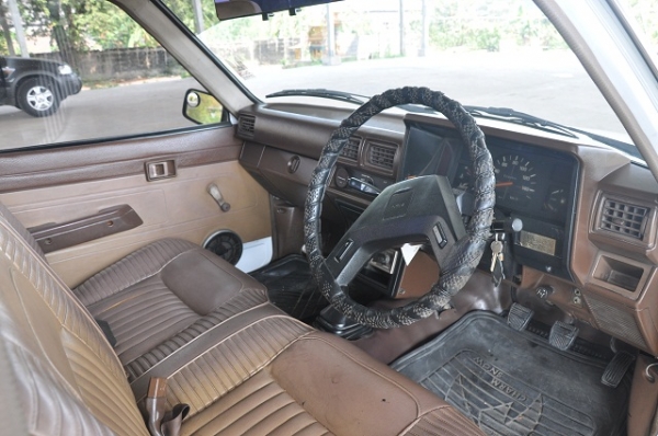 ขาย toyota hero LN56 เครื่อง 2L แห้งๆ แรงๆ สุดประหยัด รถสวยมาก พร้อมใช้งานทันที ขาย toyota hero LN56 เครื่อง 2L แห้งๆ แรงๆ สุดประหยัด รถสวยมาก พร้อมใช้งานทันที