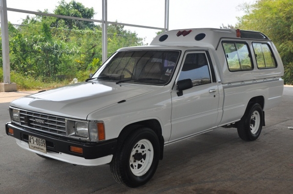 ขาย toyota hero LN56 เครื่อง 2L แห้งๆ แรงๆ สุดประหยัด รถสวยมาก พร้อมใช้งานทันที