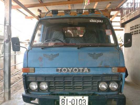 ขาย 6 ล้อ Toyota 85 แรง ขาย 6 ล้อ Toyota 85 แรง