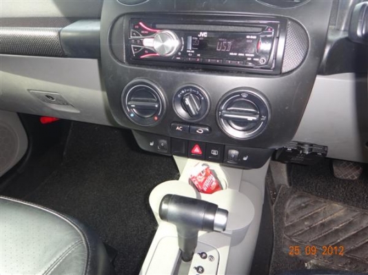 VolkBeetle โฟร์ค บิ้ลเทิล สีบรอนซ์ เครื่อง 2000cc ตัวท็อป VolkBeetle โฟร์ค บิ้ลเทิล สีบรอนซ์ เครื่อง 2000cc ตัวท็อป