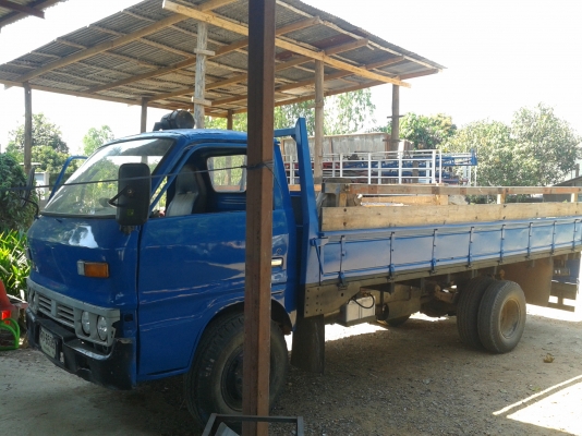 ขาย 6 ล้อ ISUZU TL 110 แรง ขาย 6 ล้อ ISUZU TL 110 แรง