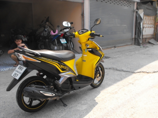 ขาย Mio 125 แม็ก ปี 54 สีเหลืองดำ