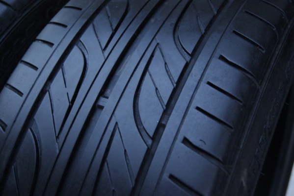 GOODYEAR LS2000 225 40 18 ปี09 มี1คู่ GOODYEAR LS2000 225 40 18 ปี09 มี1คู่