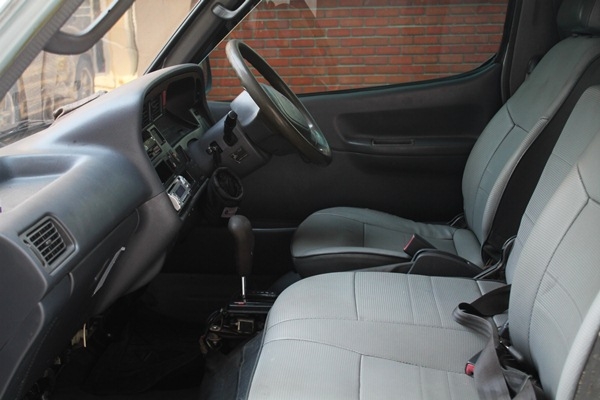 ขายรถตู้ HIACE เครื่องเบนซิน ติดแก๊ส LPG ระบบหัวฉีด ขายรถตู้ HIACE เครื่องเบนซิน ติดแก๊ส LPG ระบบหัวฉีด