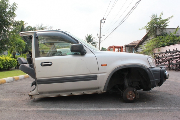 รถตัด CRV ทั้งคัน พร้อมอะไหล่ จากญี่ปุ่น แท้