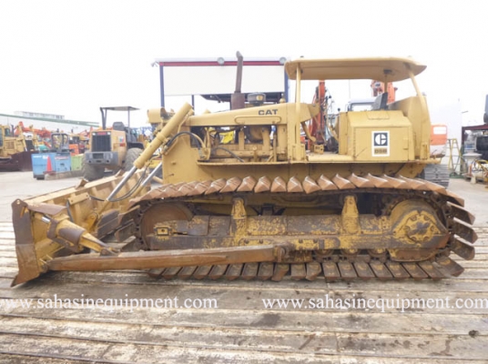 รถแทรคเตอร์ D5B บจก.สหสินอีควิปเม้นท์ โทร.081-5851880, 02-5168100-1 www.sahasinequipment.com