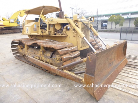 รถแทรคเตอร์ D5B บจก.สหสินอีควิปเม้นท์ โทร.081-5851880, 02-5168100-1 www.sahasinequipment.com