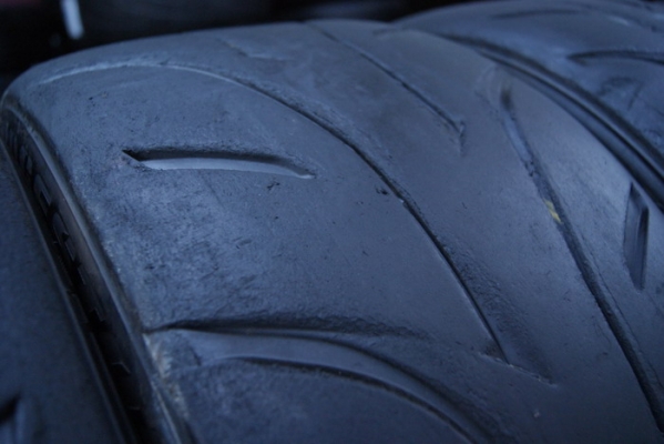 RE-11S(SOFT) 255-40-18 ปี10 จัดไป1ชุด 4 เส้น