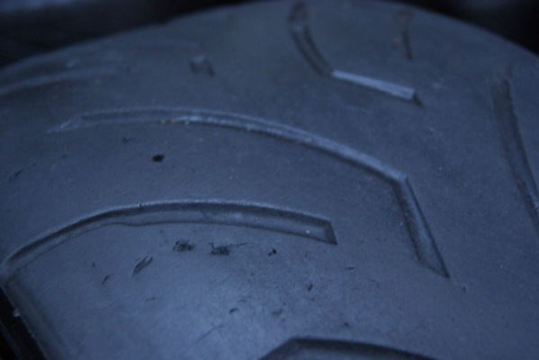 DUNLOP 03G 255 - 40 - 17 ปี10 DUNLOP 03G 255 - 40 - 17 ปี10