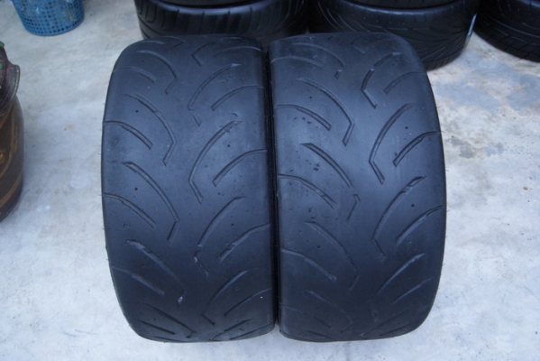 DUNLOP 03G 255 - 40 - 17 ปี10