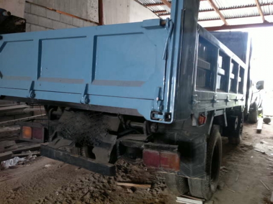 รถอิซูซุ 6 ล้อดั๊ม 110 แรงม้า สนใจติดต่อ 081 - 6079515 รถอิซูซุ 6 ล้อดั๊ม 110 แรงม้า สนใจติดต่อ 081 - 6079515