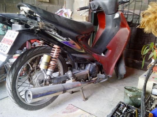 ขาย Suzuki smash Dครัชมือ มีทะเบียนโอน ถูกๆ 5500 บาท