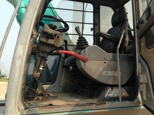 ขายรถแบคโฮล้อยาง KOBELCO SK100W ระบบไฟฟ้าครบ มีVDOครับ สภาพสวยนำเข้าจากประเทศญี่ปุ่น สนใจติดต่อ 089-8368497