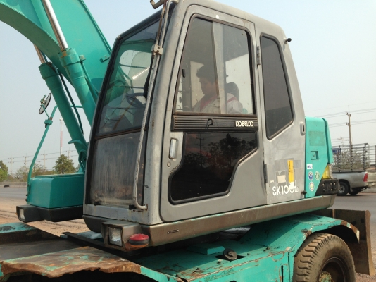 ขายรถแบคโฮล้อยาง KOBELCO SK100W ระบบไฟฟ้าครบ มีVDOครับ สภาพสวยนำเข้าจากประเทศญี่ปุ่น สนใจติดต่อ 089-8368497