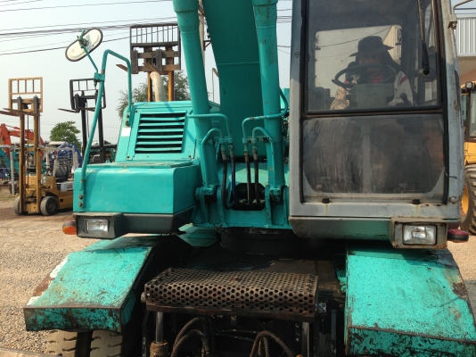 ขายรถแบคโฮล้อยาง KOBELCO SK100W ระบบไฟฟ้าครบ มีVDOครับ สภาพสวยนำเข้าจากประเทศญี่ปุ่น สนใจติดต่อ 089-8368497