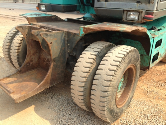 ขายรถแบคโฮล้อยาง KOBELCO SK100W ระบบไฟฟ้าครบ มีVDOครับ สภาพสวยนำเข้าจากประเทศญี่ปุ่น สนใจติดต่อ 089-8368497