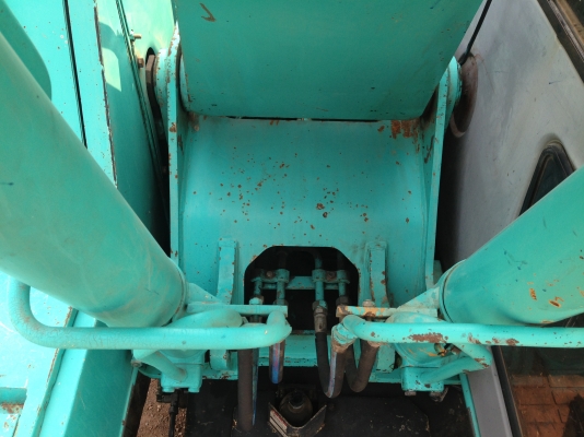 ขายรถแบคโฮล้อยาง KOBELCO SK100W ระบบไฟฟ้าครบ มีVDOครับ สภาพสวยนำเข้าจากประเทศญี่ปุ่น สนใจติดต่อ 089-8368497