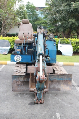 รถตักมือสอง FURUKAWA ขนาดเล็ก นำเข้าจากญี่ปุ่น