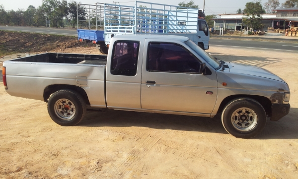 ปรับราคาโดนๆครับ ขาย Big M king cab ปี 39 จอโค้ง หน้าเดิมๆ ครับ ปรับราคาโดนๆครับ ขาย Big M king cab ปี 39 จอโค้ง หน้าเดิมๆ ครับ