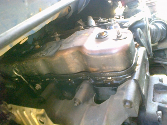 ISUZU NPR 115 HP 4BD1 หกล้อดั๊มพ์ กระบะดั๊มพ์เหล็ก 4 ตันยาว 3.50 เมตรสภาพสวยใหม่ เครื่องแห้งแรงดีไม่เยิ้มเลย หัวเก๋งบางไม่่มีผุภายในมีผ้าม่านบังแดด เกียร์ยาว พวงมาลัยเพาเวอร์ ช่วงล่างคัชซีสวยมากๆครับ ยางใหม่่ 6 เส้น เอกสารทะเบียนภาษีครบพร้อมโอน ราคาต่อรอง