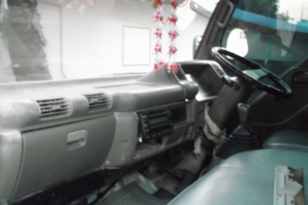 NKR66LX5T  4HF1  ปี47พร้อมไช้