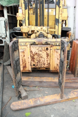 รถหนีบเอนกประสงค์ TOYOTA