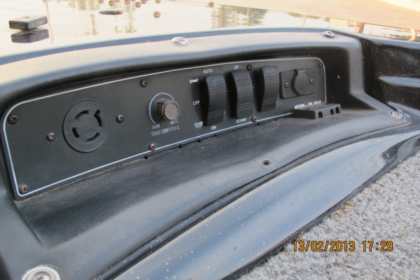 -ผ่อนได้- ขาย เรือ BASS CAJUN 17 ฟุต พร้อมเครื่อง MERCURY 135 แรง เรือนำเข้า