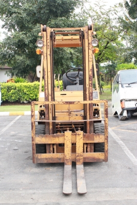 รถยก KOMATSU ยกได้ 1.4 ตัน เสาสูง 3 เมตร