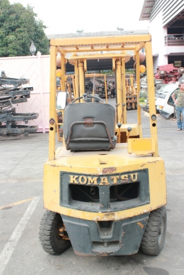 รถยก KOMATSU ยกได้ 1.4 ตัน เสาสูง 3 เมตร
