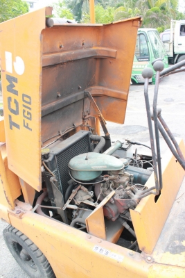 รถยก TCM ยกได้ 1 ตัน เสาสูง 3 เมตร