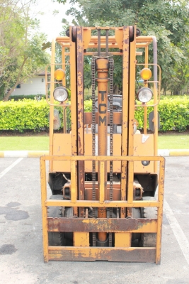 รถยก TCM ยกได้ 1 ตัน เสาสูง 3 เมตร