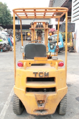 รถยก TCM ยกได้ 1 ตัน เสาสูง 3 เมตร