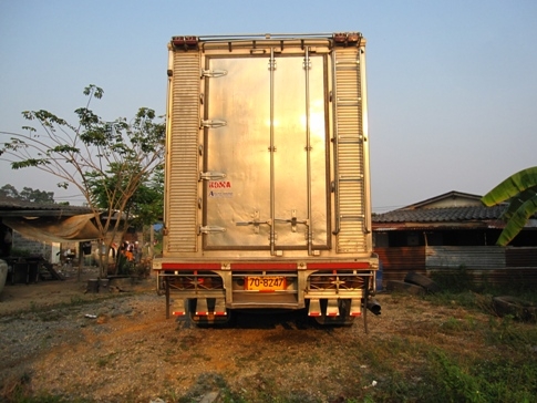 ขาย10ล้อพร้อมตุ้บรรทุก ขาย10ล้อพร้อมตุ้บรรทุก